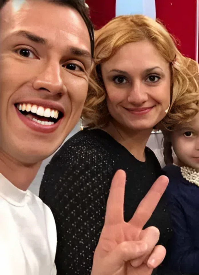  Карина Мишулина и Еремеев