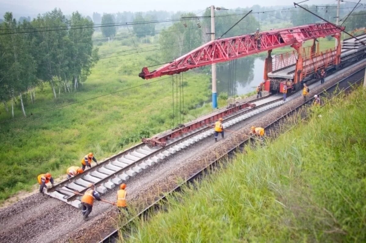    На железных дорогах Кузбасса обновили 50 км пути с начала ремонтов