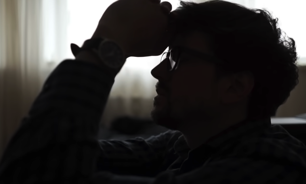 Стоит ли возвращаться к бывшему партнеру или двигаться дальше?