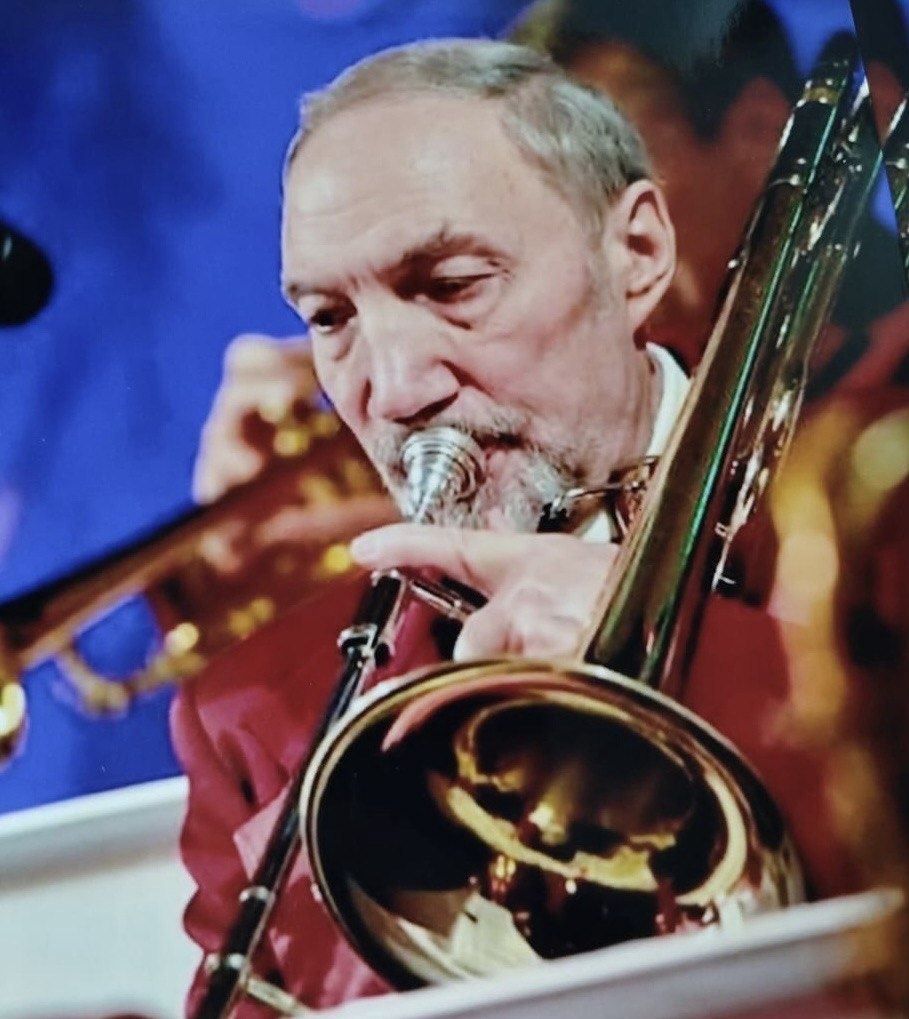 Снапков Алексей Андреевич на концерте Джаз- оркестра Ростовской госудадарственной филармонии, 2012г. Фото из архива Снапкова А.А.