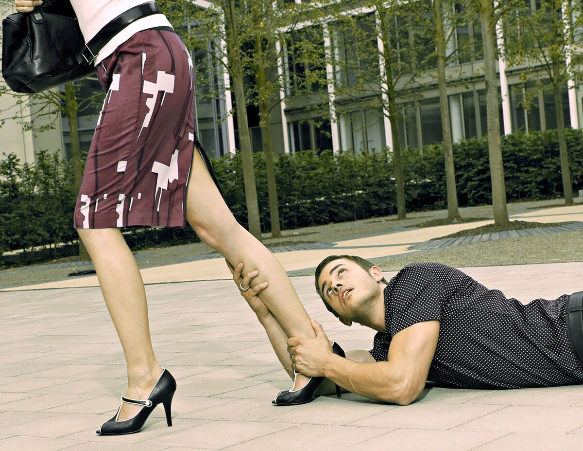 Мужчина подкаблучник: 5 главных признаков 