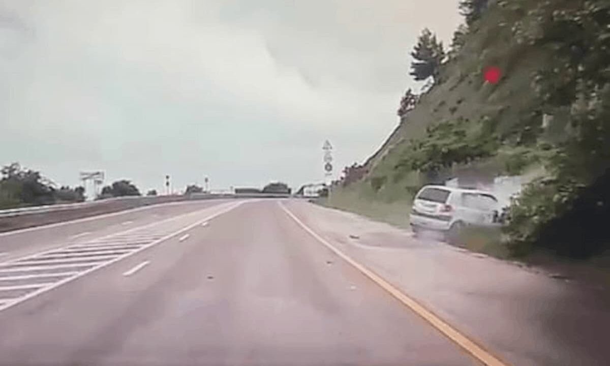    Фото t.me/tuapseGosavtoinspection