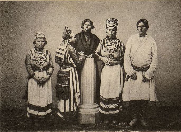 Мордовская семья из Казанской губернии. Фото 1870-го года 