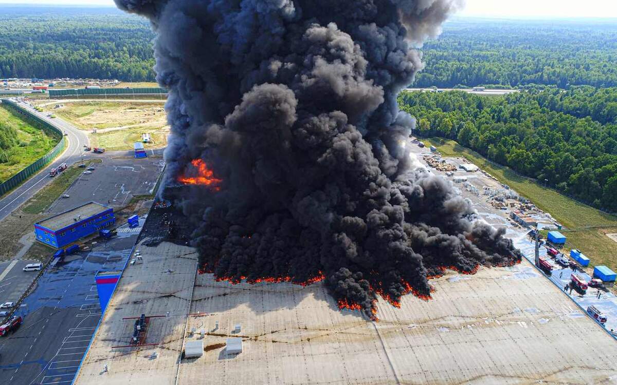    Суд отказал Ozon во взыскании 5,5 млрд рублей с застройщика склада в Подмосковье Фото – телеграм-канал «МЧС Московской области»