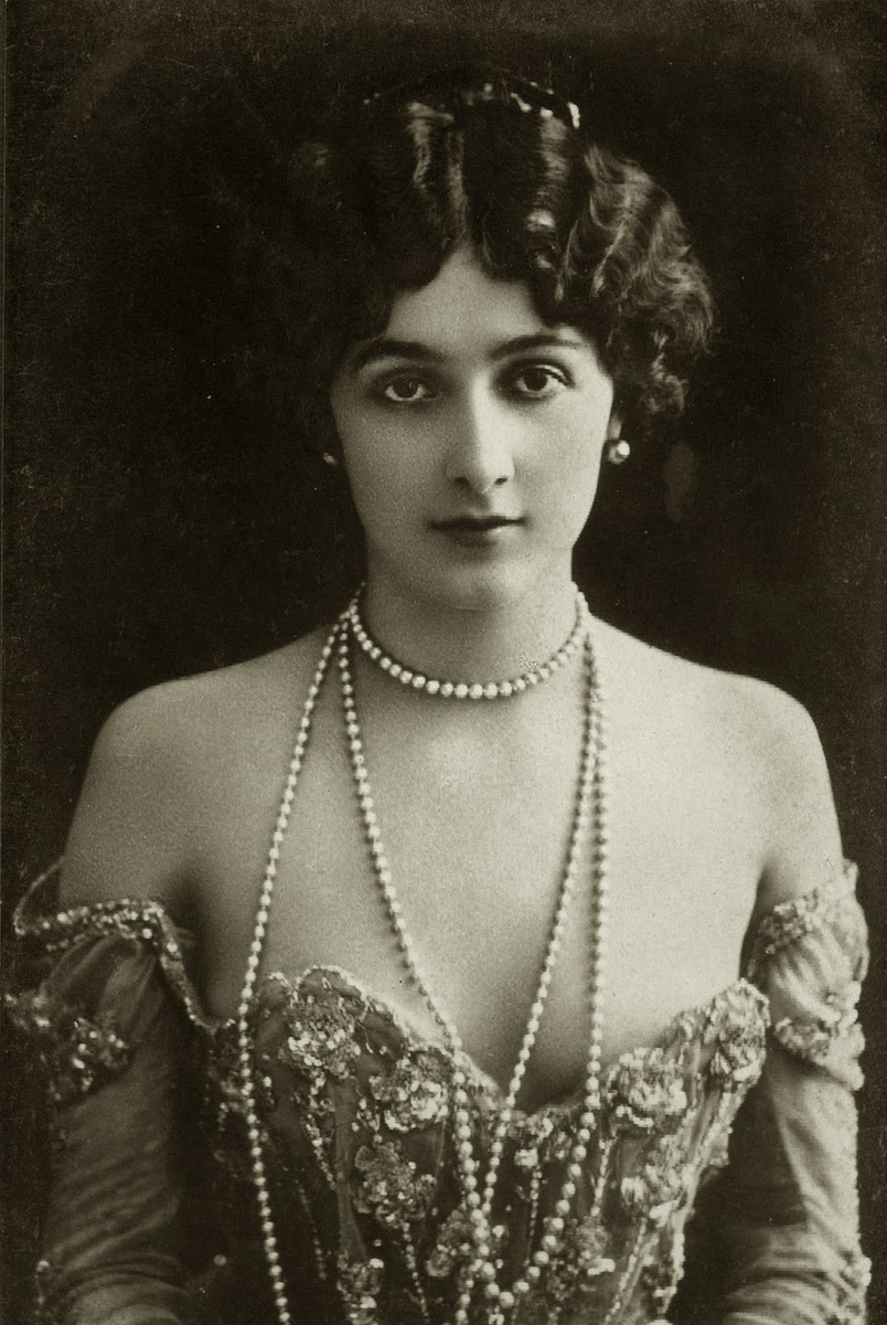 Лина Кавальери. Подборка фотографий: