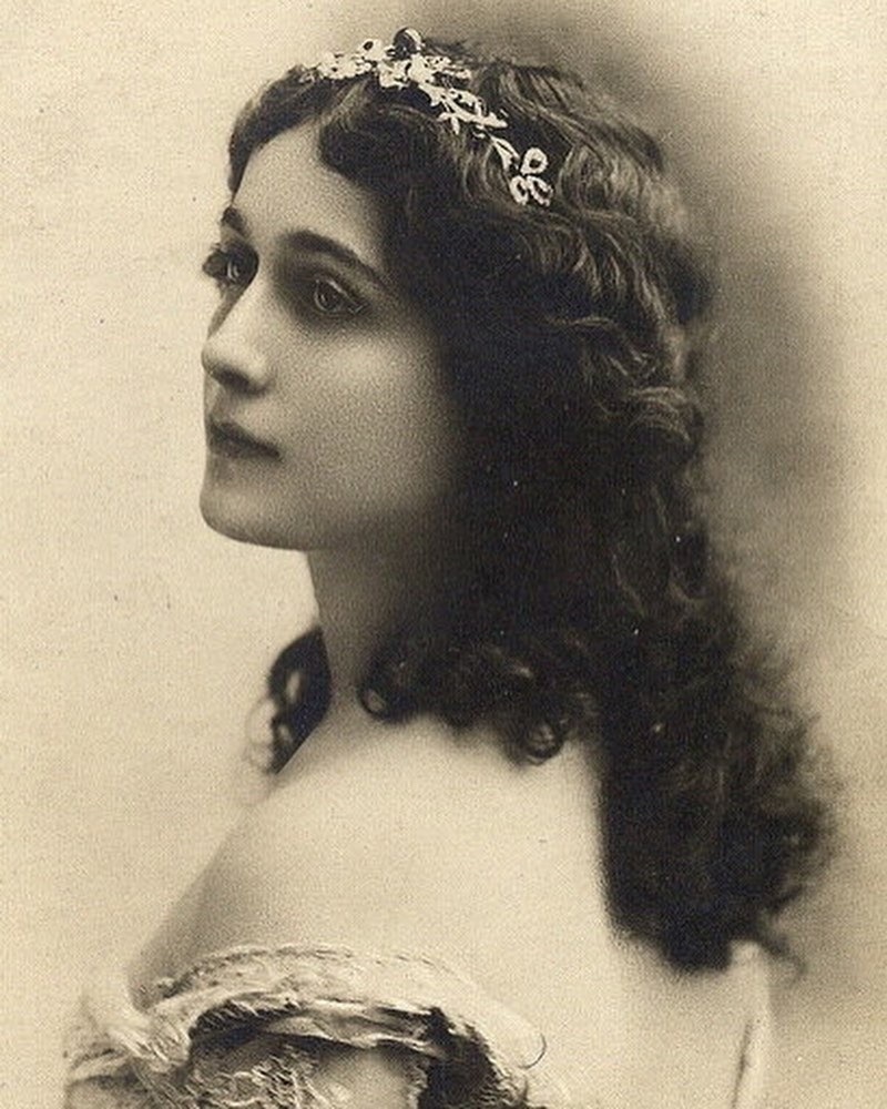 Лина Кавальери