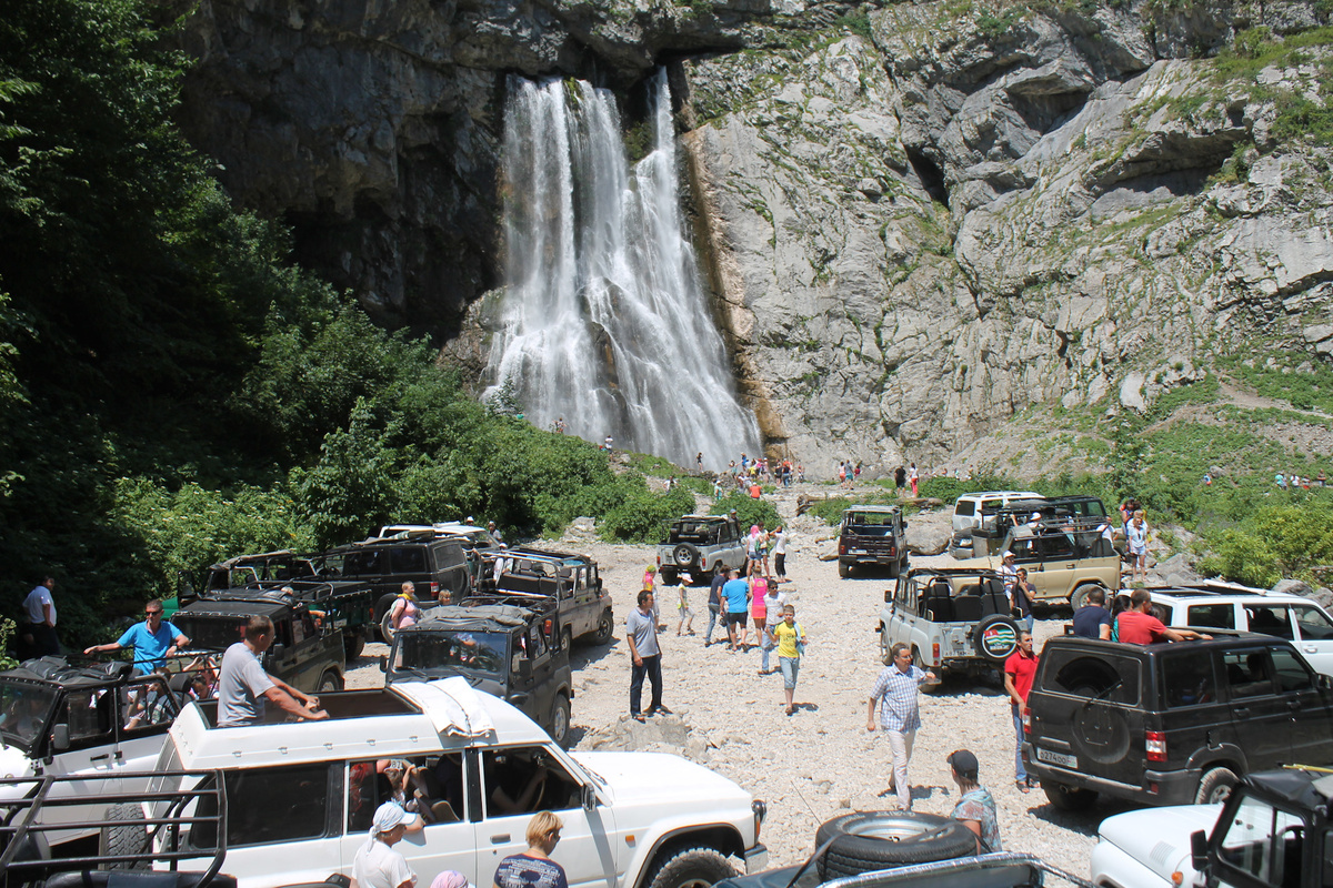 
На территории комплекса расположен музей истории Пицунды. В нем собраны экспонаты времен каменного и бронзового веков.