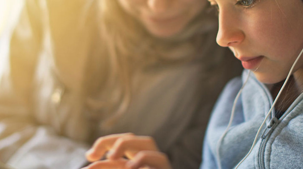    Плач по экранному времени