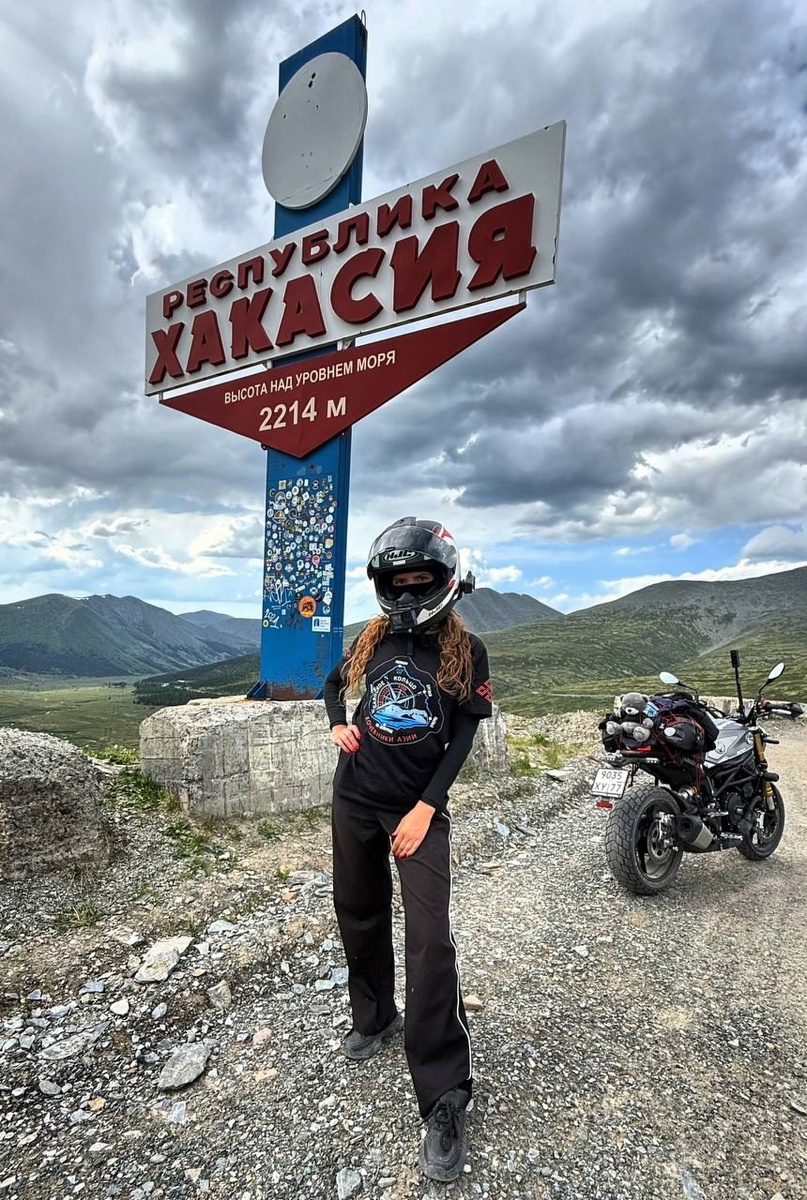 Не планировала ехать по Саянскому кольцу, но ребята из Красноярского Байк-поста соблазнили меня!