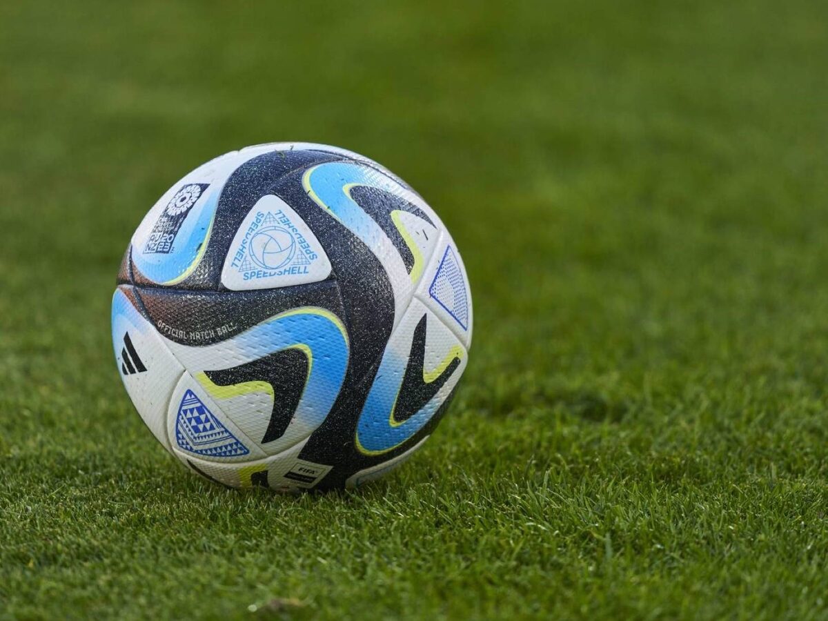 Футбол. Горячая битва Запада: полный разбор и прогнозы матча Хьюстон Динамо — Сент-Луис Сити 