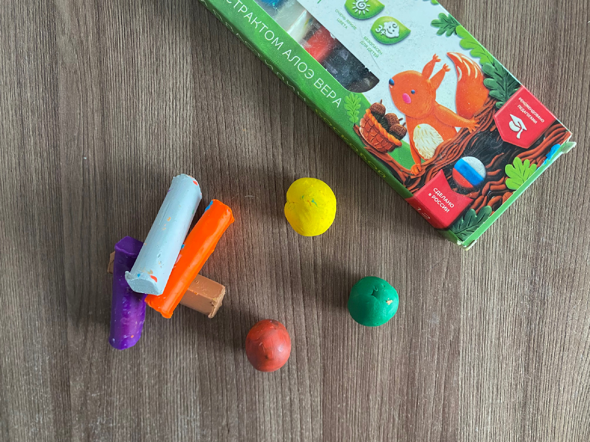 Восковой пластилин