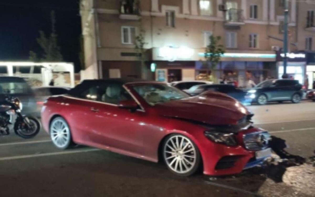    Пьяное ДТП на проспекте Революции: совладелец «Мясных продуктов» под уголовным делом Фото: региональное управление МВД