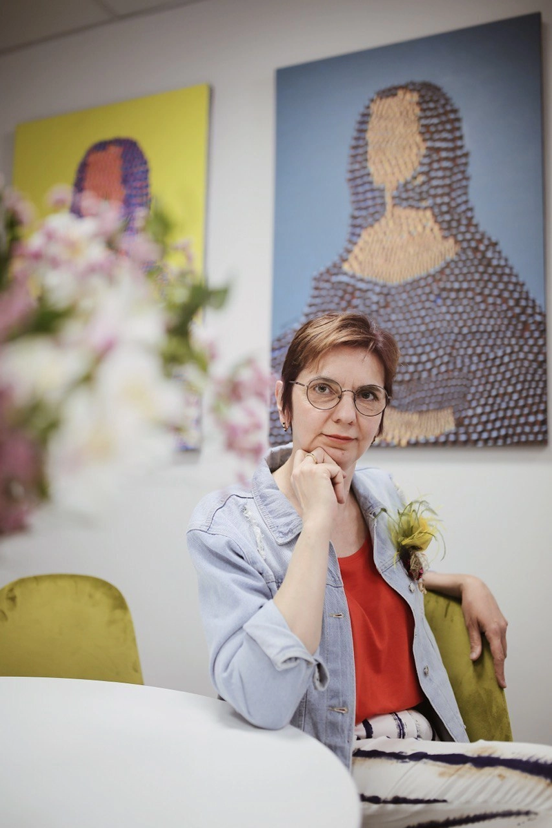 Ирина Гвоздецкая (Ира Куб). Источник фото: https://monmilan.ru/painter/ira_kub-18425/