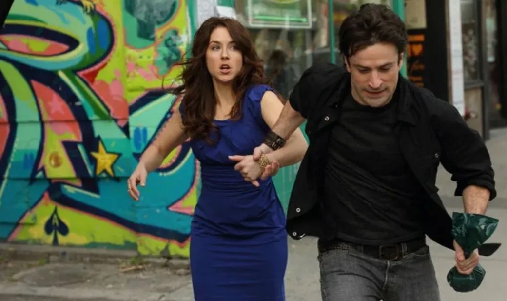 Кадр из сериала «Быть Эрикой»