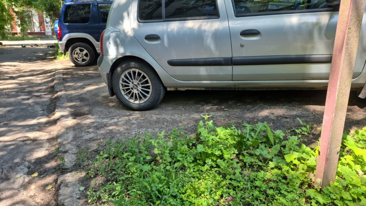    Ни пройти ни проехать: куда жаловаться курянам на неправильную парковку