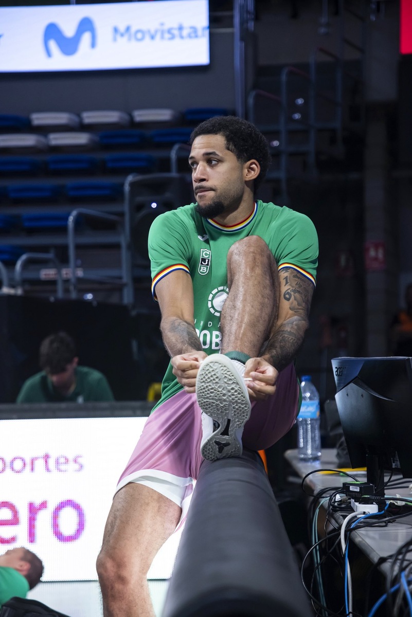 Кассиус Робертсон