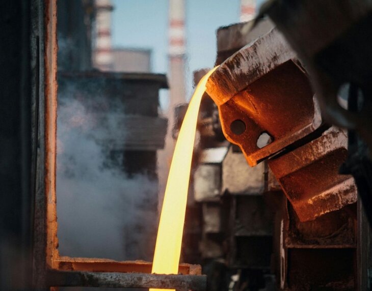     Иллюстрация создана нейросетью.