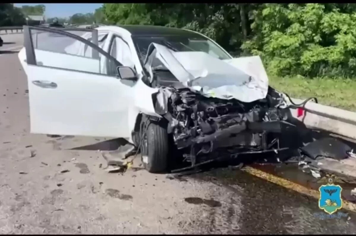    Под Белгородом в жёстком ДТП погибли двое человек