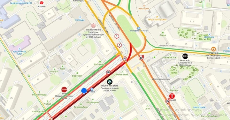    Дорожная обстановка на площади Октября. Источник: 2ГИС