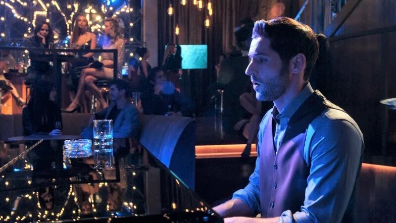 Том Эллис в сериале "Люцифер"