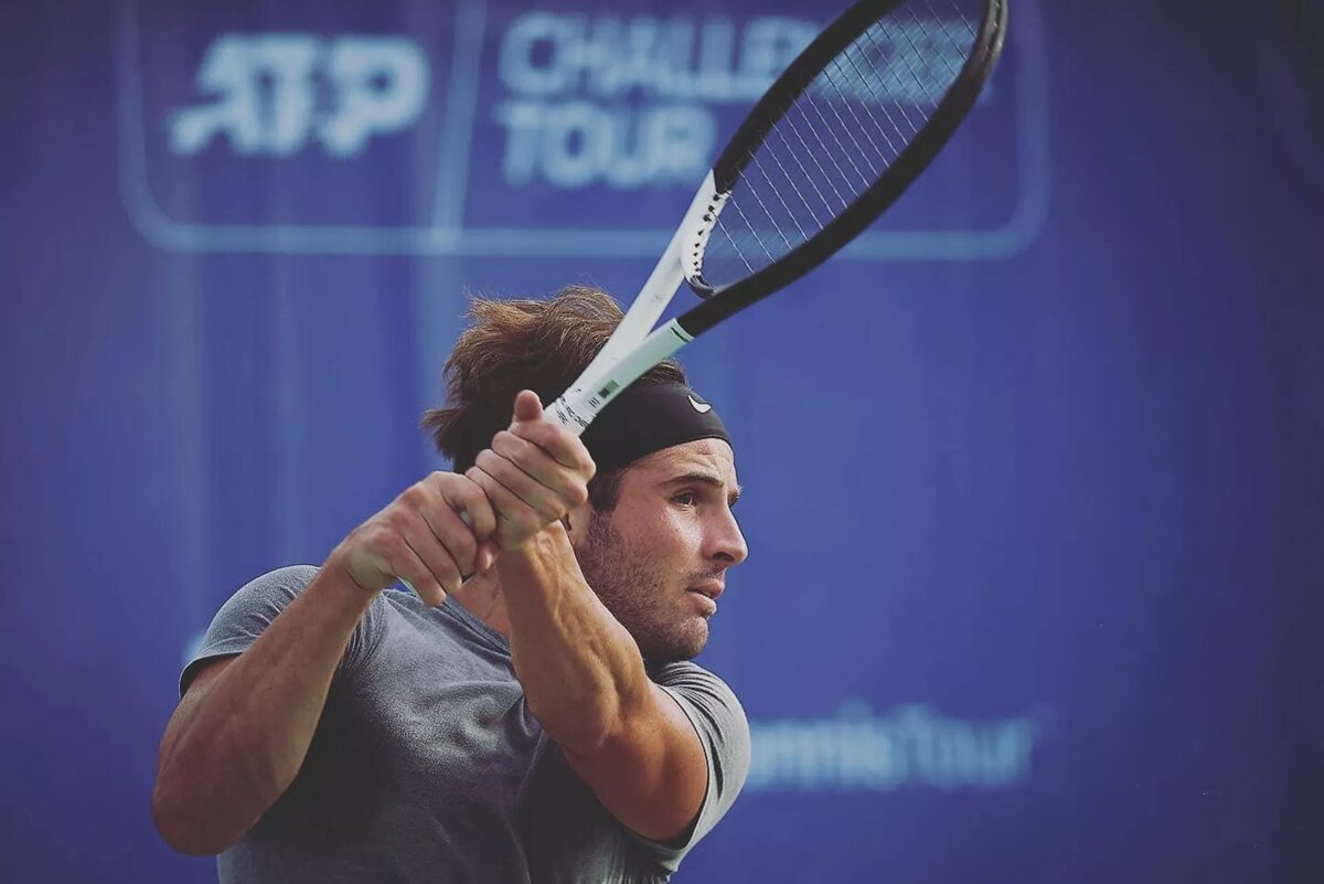 Теннисист Саба Пурцеладзе © Courtesy of Saba Purtseladze