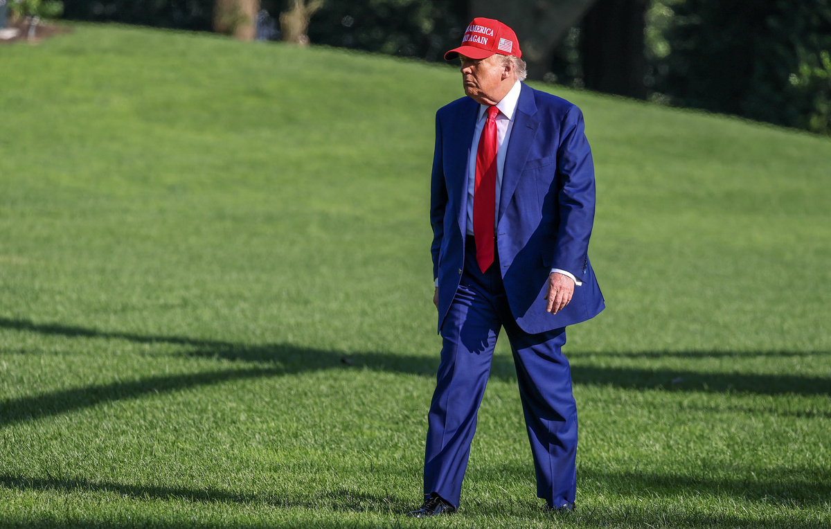    Президент США Дональд Трамп  Tasos Katopodis/Getty Images