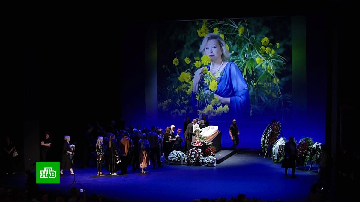    «Мы все ее немножко побаивались»: коллеги простились с Валентиной Талызиной