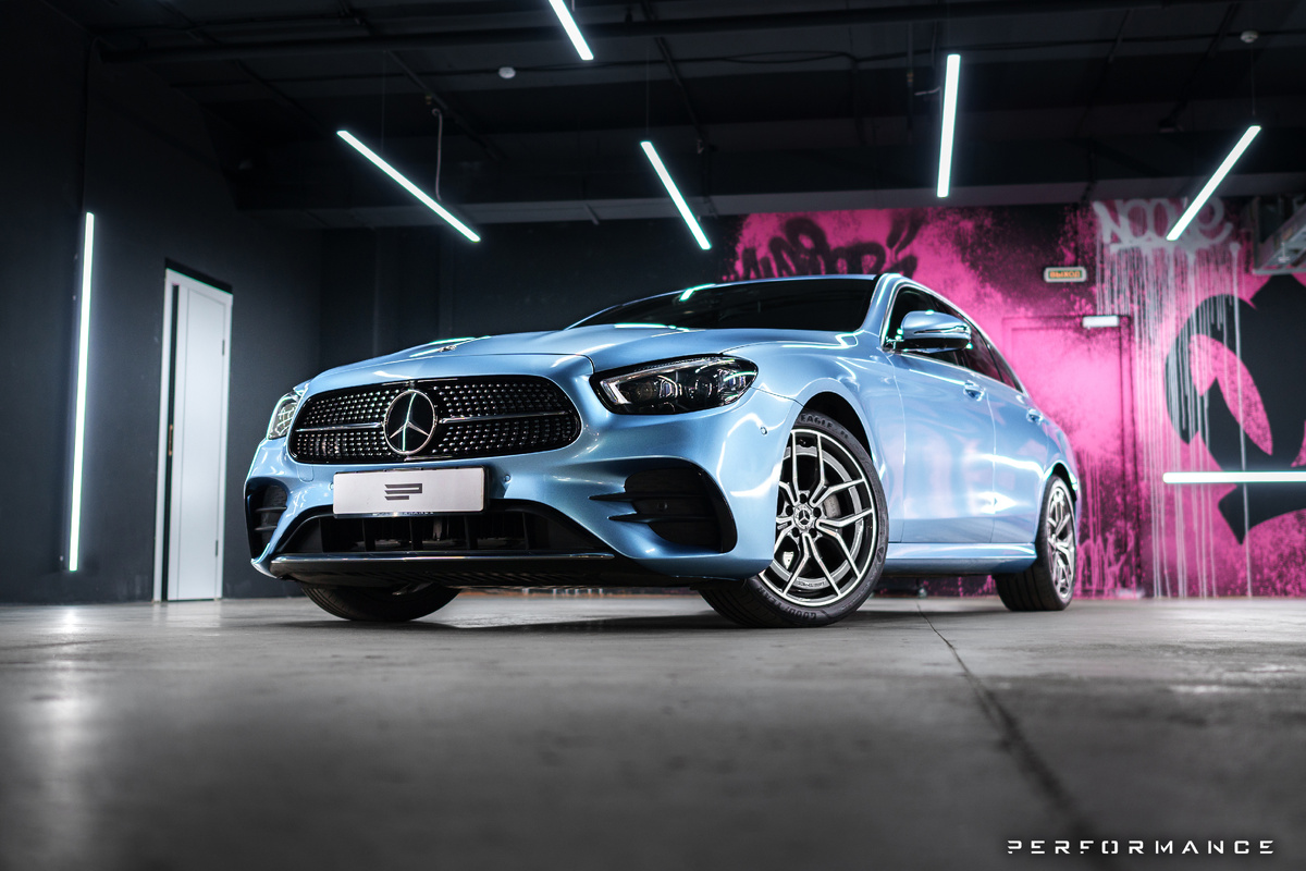 Смена цвета атомобиля Mercedes E-Class