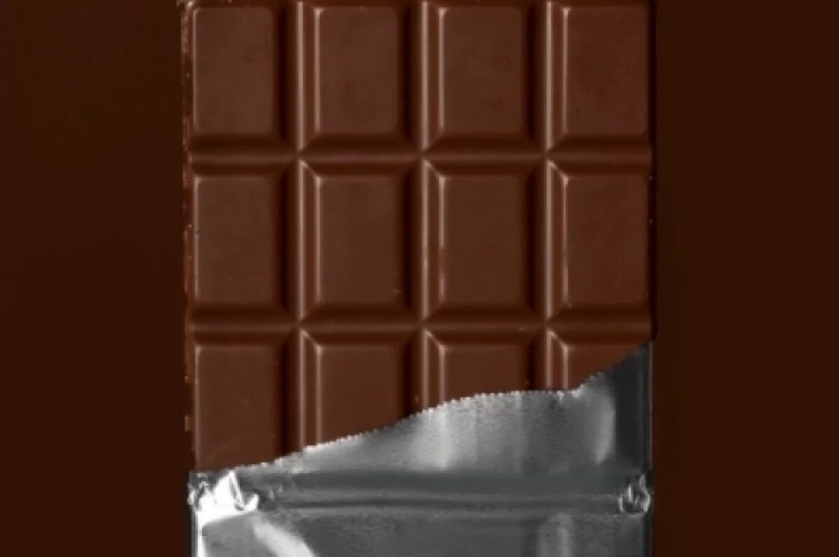    В Красноярске мужчина украл 20 плиток шоколада, сливочное масло и сыр