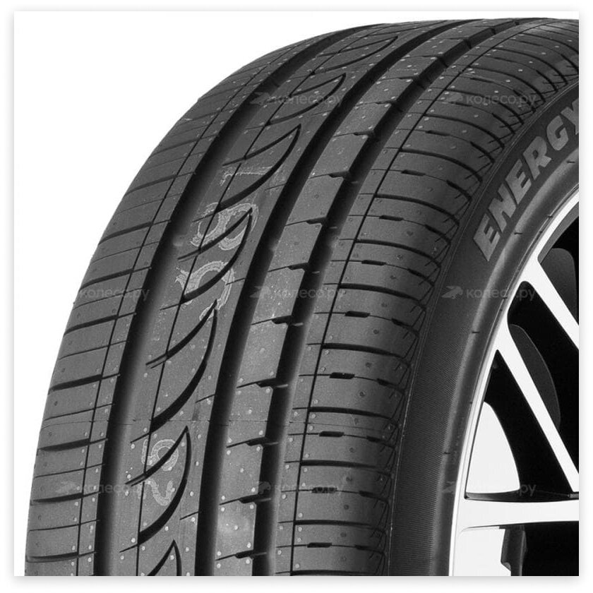 Рисунок протектора ненаправленных шин состоит из разных геометрических элементов неправильной формы