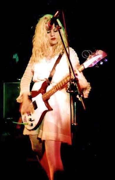 Кэт Бьелланд