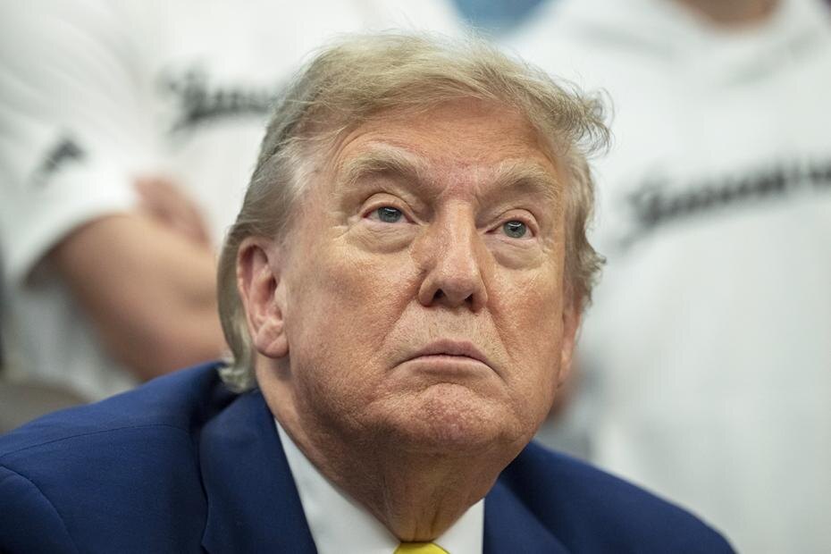    Ken Cedeno — Pool via CNP/Global Look Press