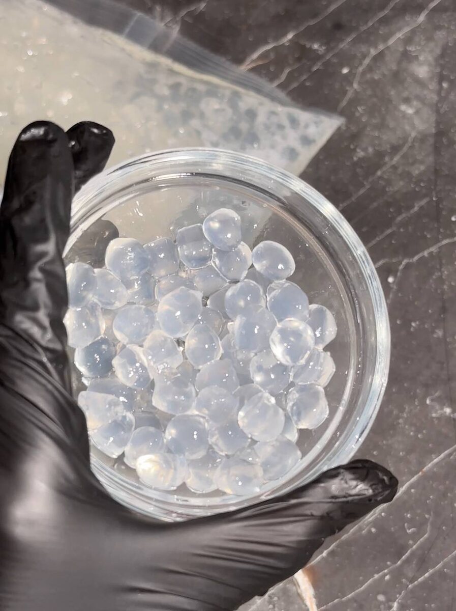 Слегка сладковатые на вкус