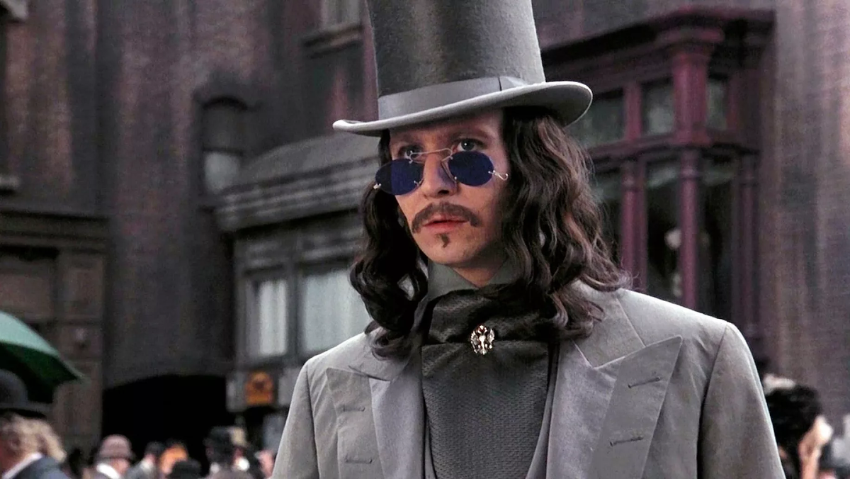 Кадр из моей любимой экранизации "Дракула Брэма Стокера". В роли Дракулы - Гэри Олдмэн.