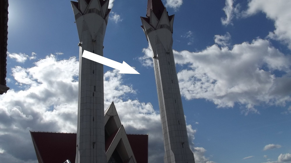    Салават цветет: мечеть в форме тюльпана