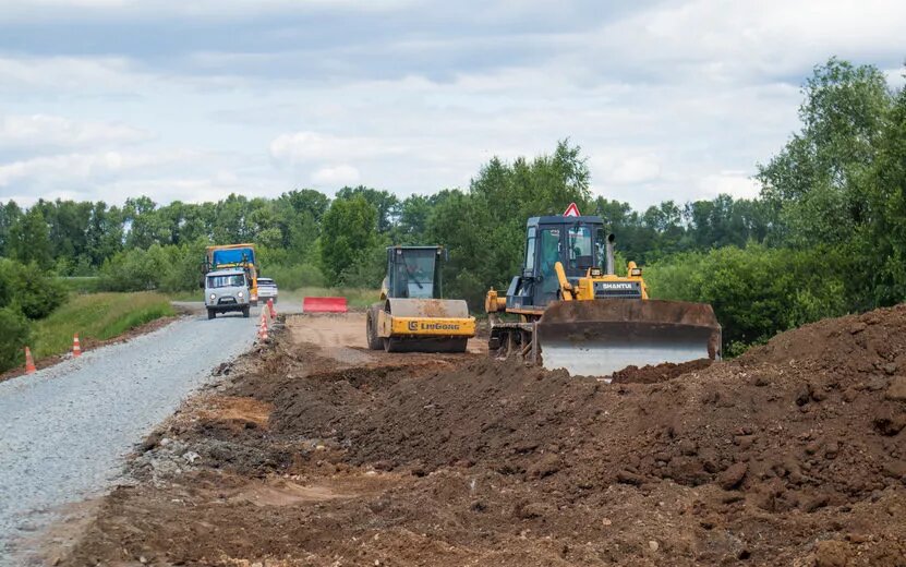    В 60 км от Ижевска ремонтируют проблемный участок дороги Перевозное – Нива