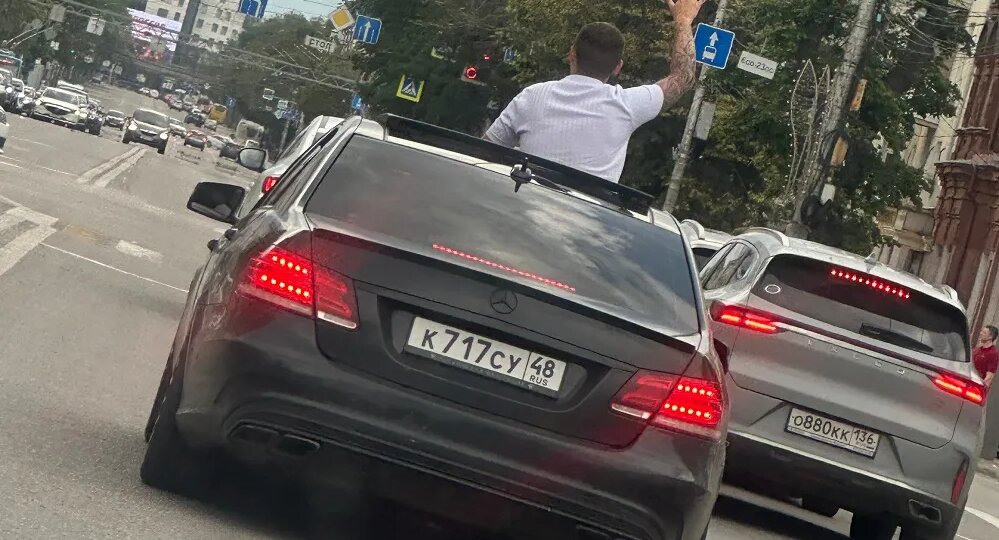 Возмутительное поведение «гостей города» сняли на видео в Воронеже