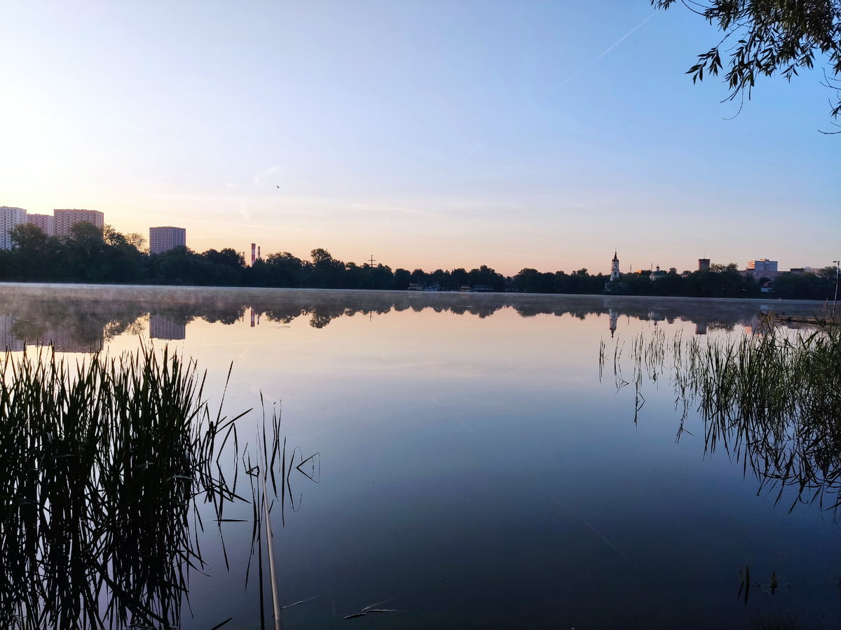 Доброе утро, город.