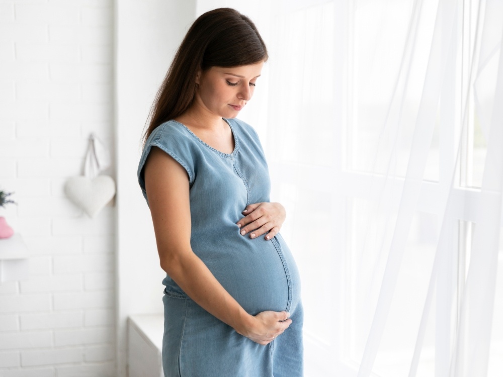 Стою, напряженно думаю о ребенке / baamboozle.com