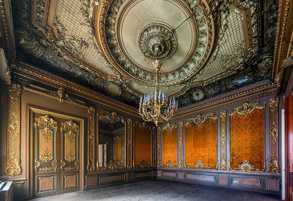 Источник: https://открытыйгород.рф/kuda-shodit/sobytiya/osobnyak-brusnitsynykh/