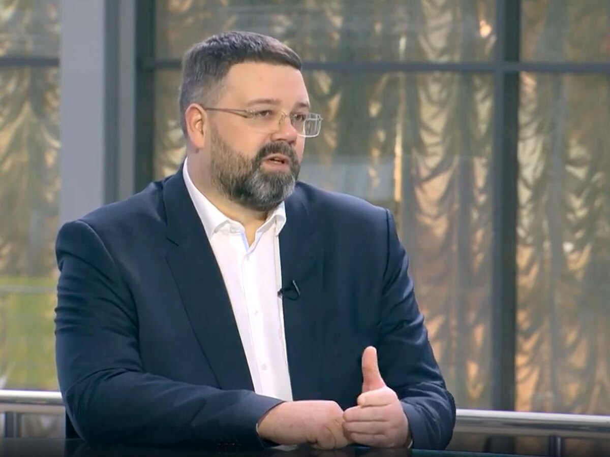 Директор ГБУ МО "Центр мемориальных услуг" Казаков Н.А.