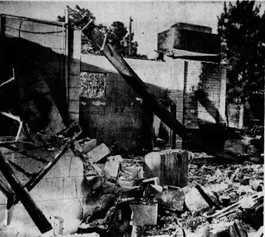 Взрыв у озера Бистино. Фото Ллойда Стилли, газета The Shreveport Times, 1962 г.