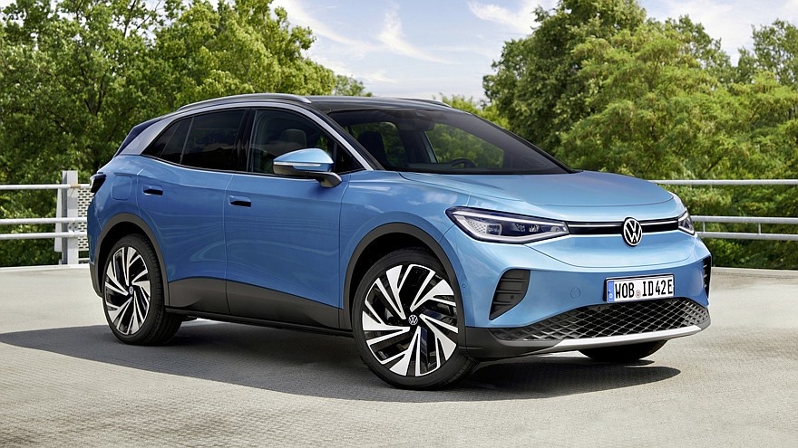    На фото: актуальный кроссовер Volkswagen ID.4
