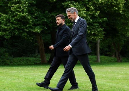    Зеленского не пригласили на закрытую встречу лидеров НАТО на саммите в Гааге