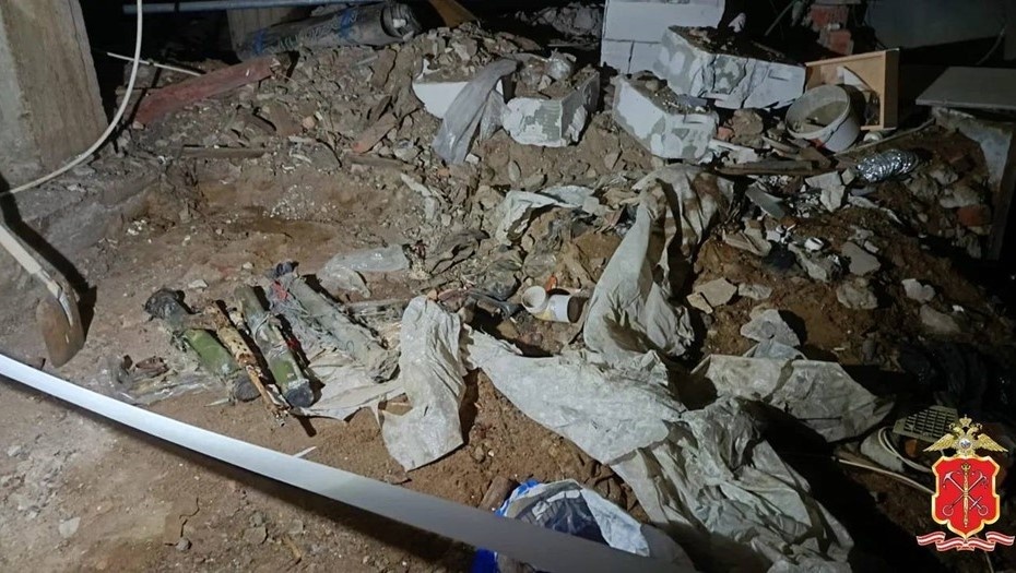    Схрон с оружием из гостиницы "Спутник". Автор фото: ГУ МВД по Петербургу