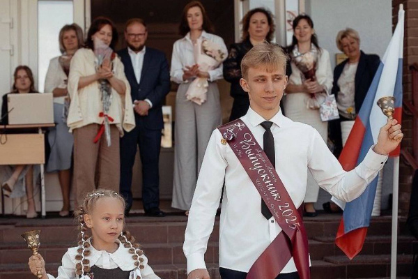    Единственный в регионе 100-балльник по профильной математике из Оренбурга сдал по максимуму и информатику