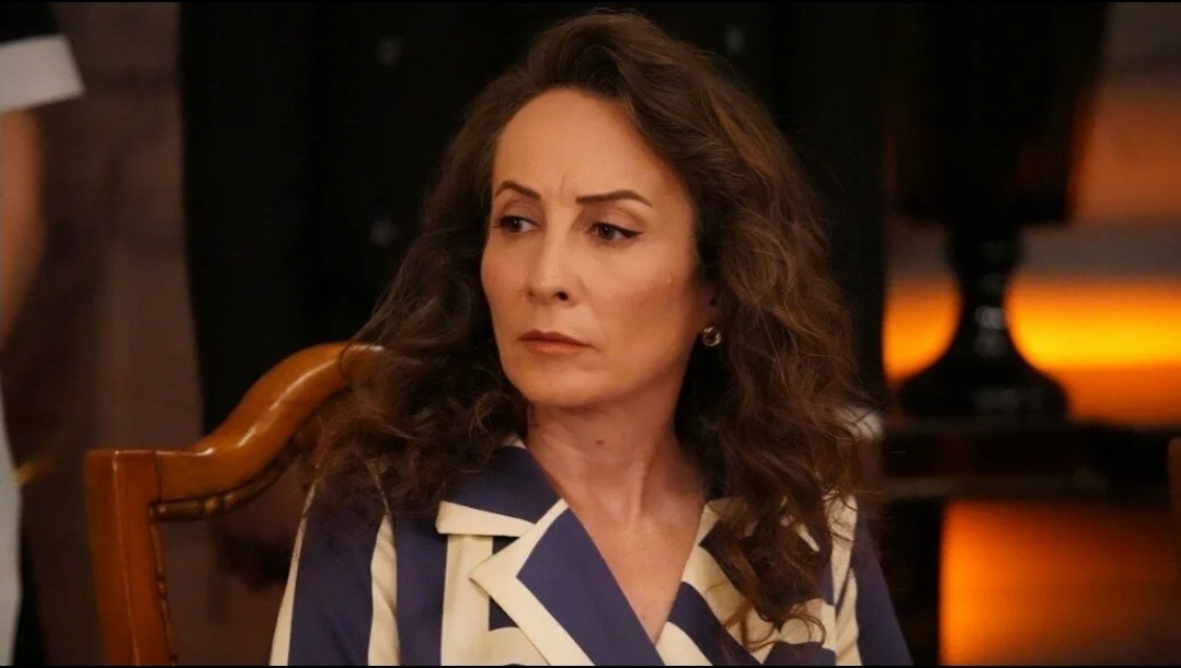 Кадр из сериала "Зимородок"