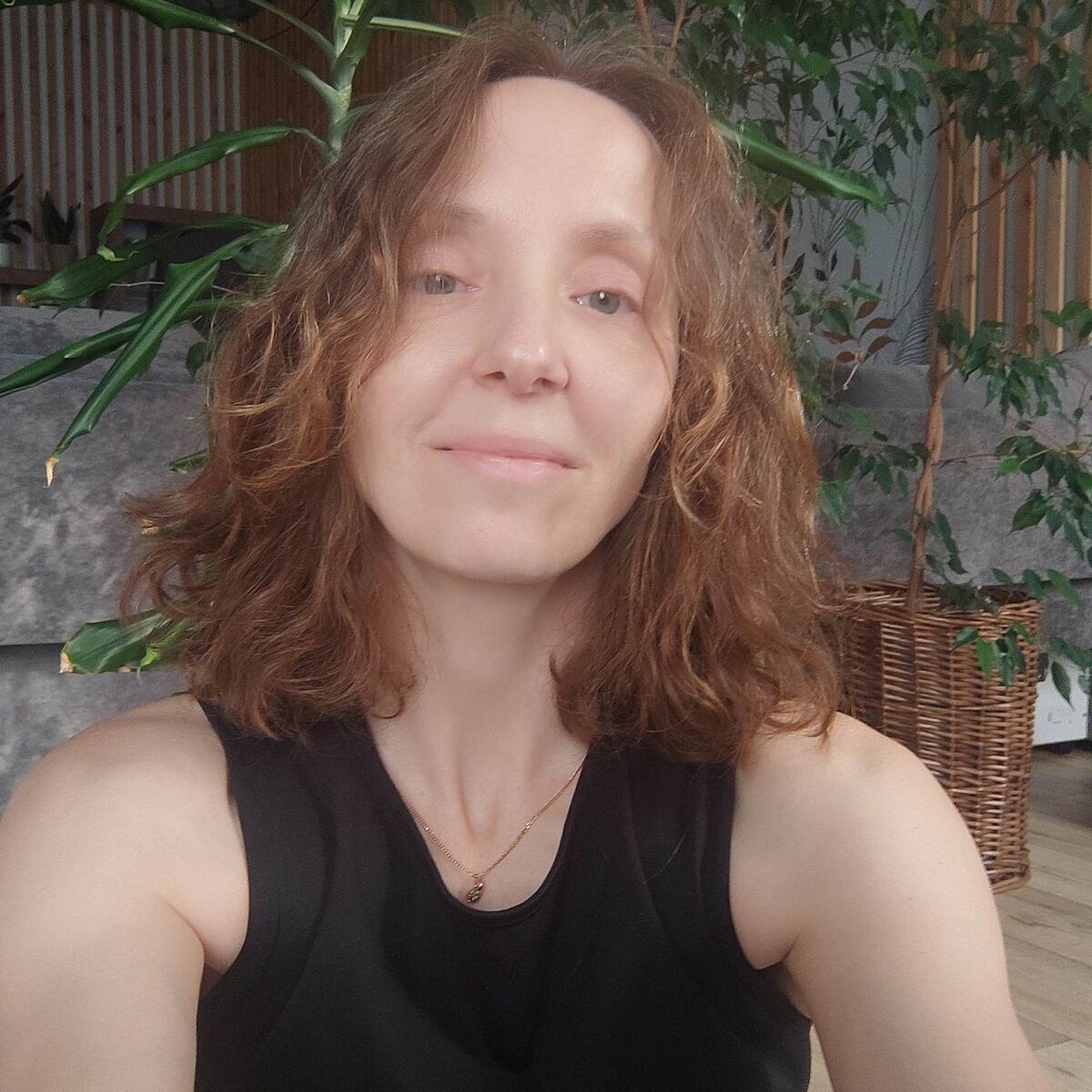 Привет! Я Ксюша, мама пятерых. Долгое время занималась тхэквондо. Сейчас учусь на фитнес - тренера. Здесь рассказываю о своей жизни, как она есть. Всем рада, присоединяйтесь!