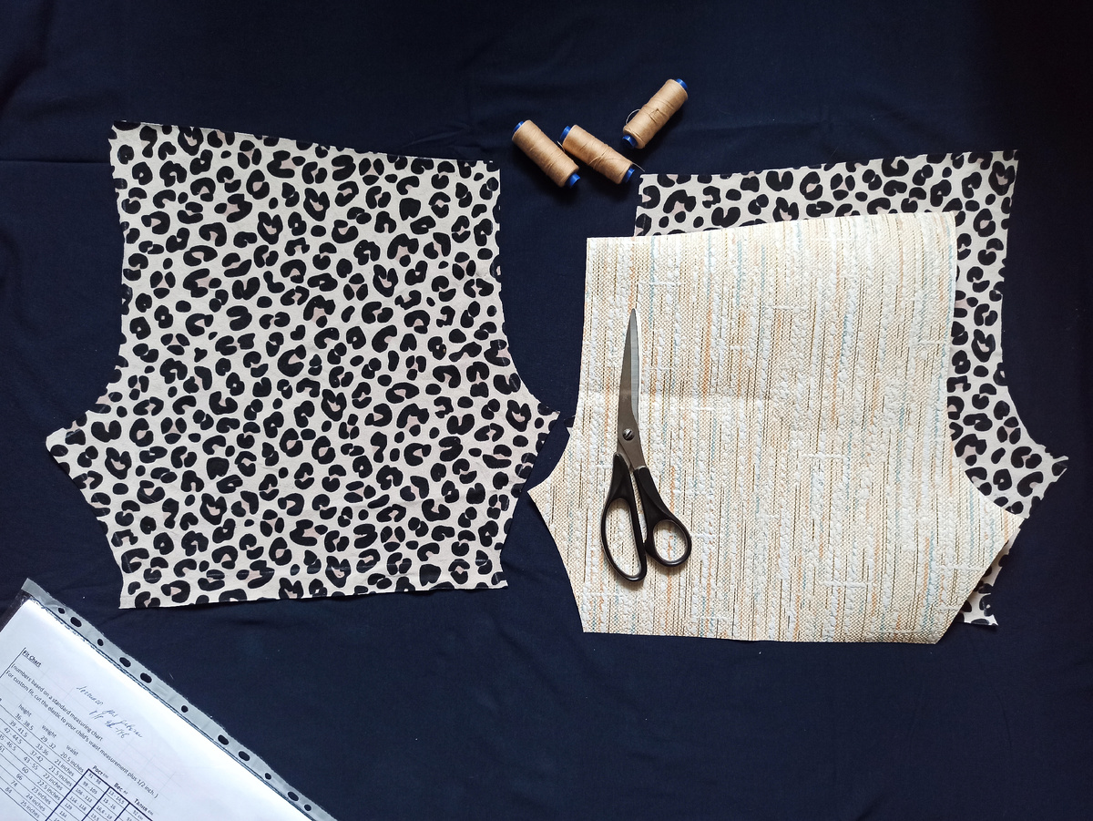 Детали кроя велосипедок для девочки