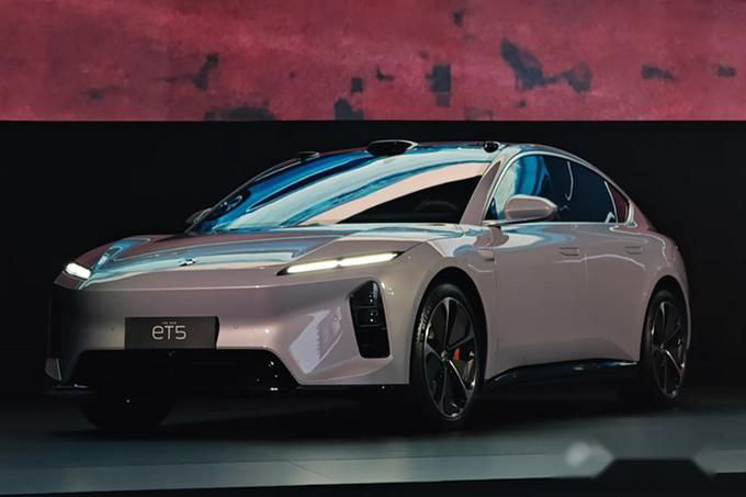     NIO обновила ET5 и ET5T: 500 улучшений при той же цене